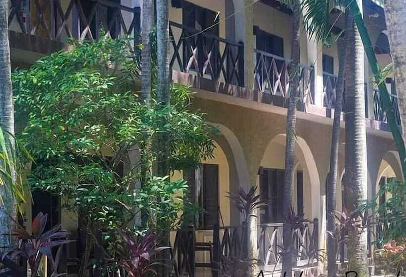 هتل Ambitious Resort