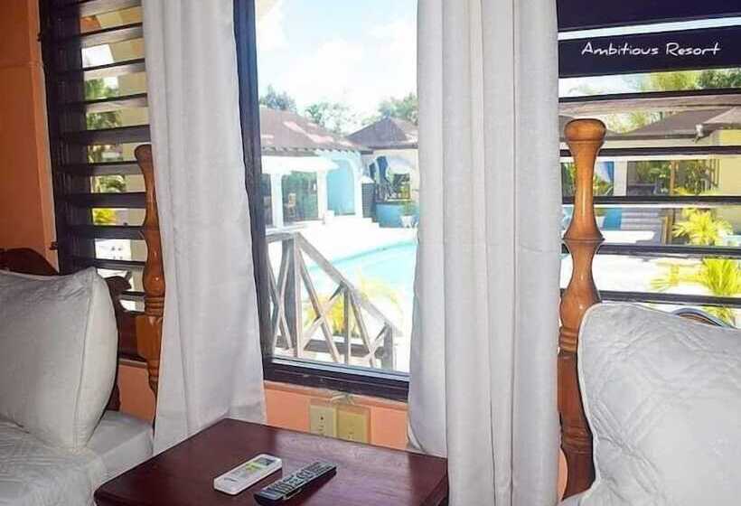 هتل Ambitious Resort