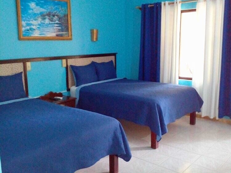 هتل Ambitious Resort