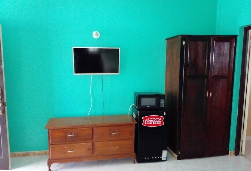 هتل Ambitious Resort