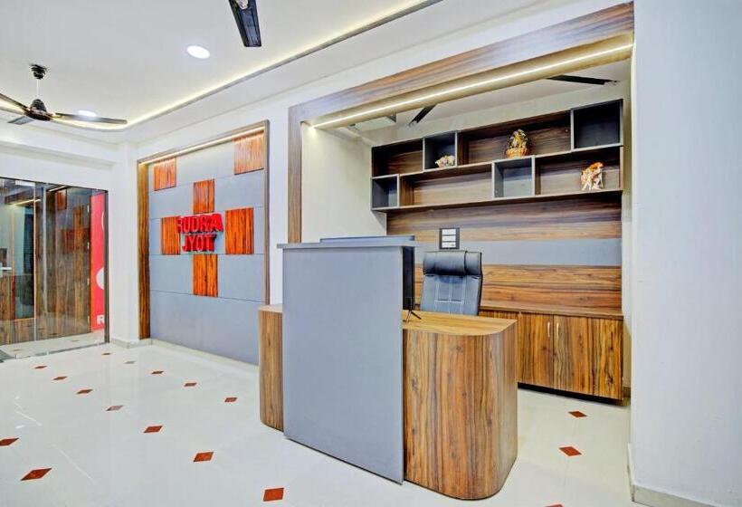 酒店 Collection O 81614 Rudrajyot