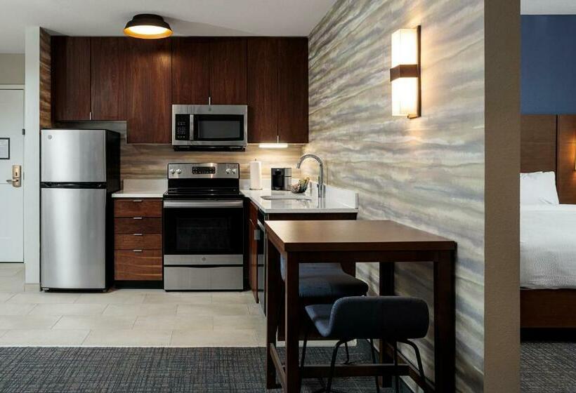 هتل Residence Inn By Marriott Jackson Airport, Pearl