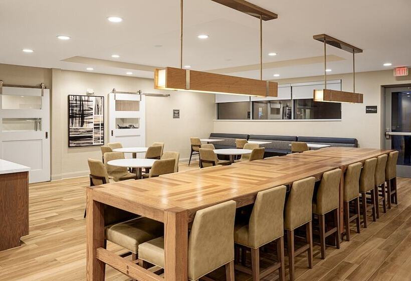 هتل Residence Inn By Marriott Jackson Airport, Pearl