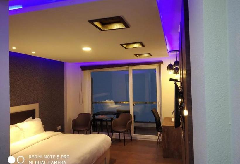 ホテル S S International