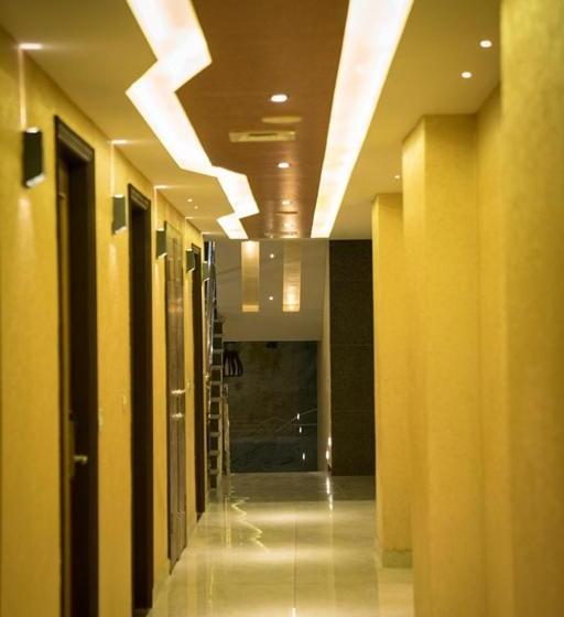 ホテル S S International