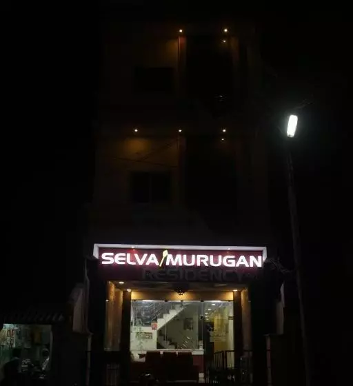 Hotelli Selvamurugan Residency