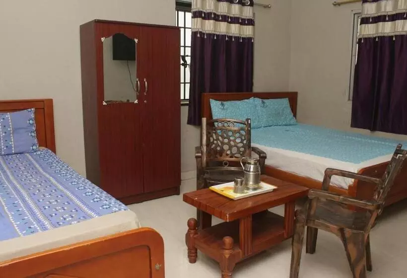 Hotelli Selvamurugan Residency