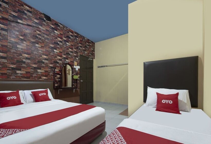 Hotel Spot On 90305 Hen Hen