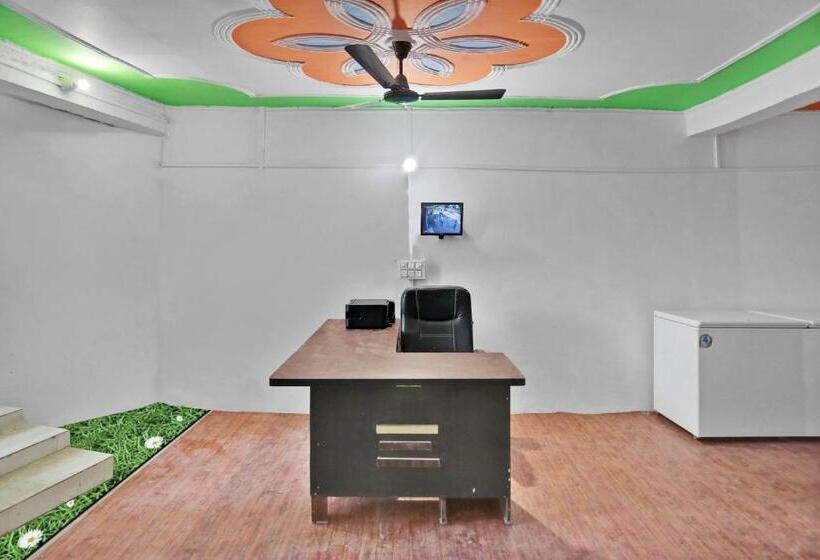 Hotel Spot On Shashank Plaza