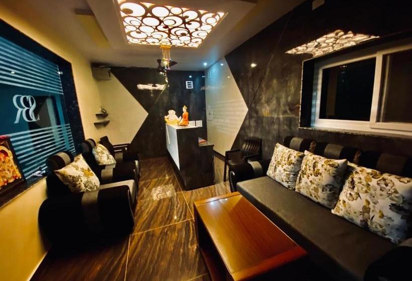 Hotel Sri Bhavya Residency