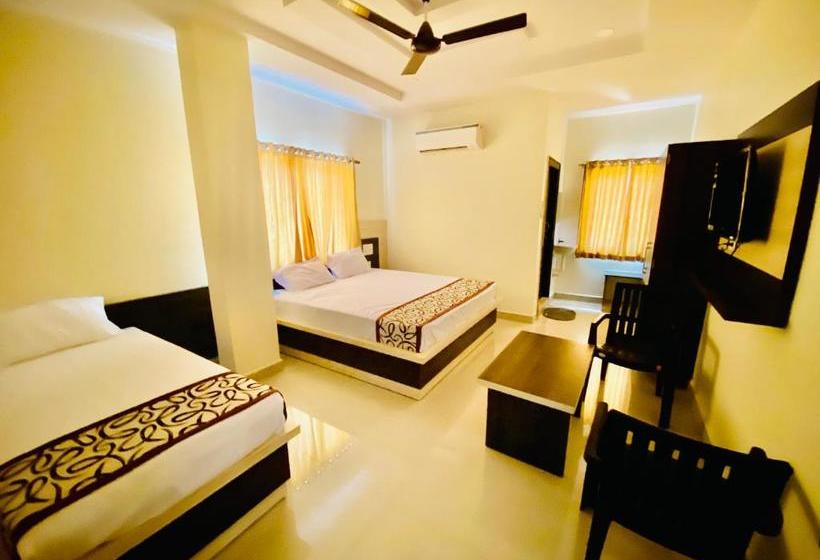 Hotel Sri Bhavya Residency