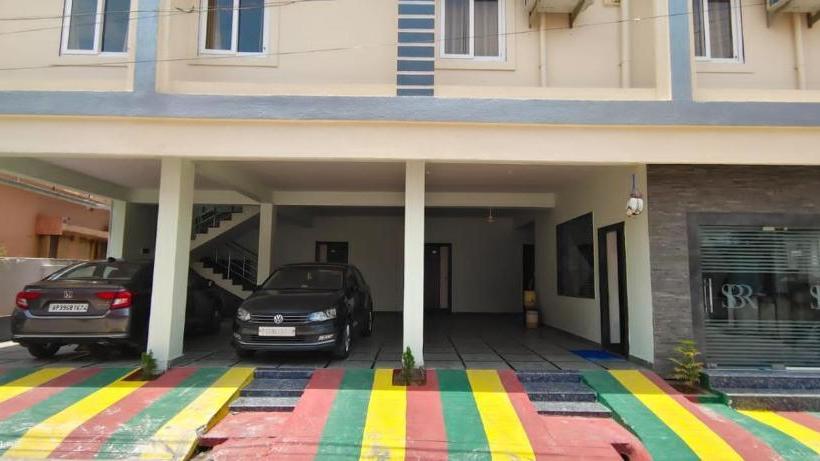 Hotel Sri Bhavya Residency