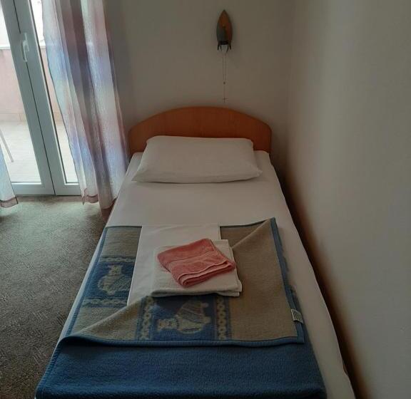 پانسیون Anđela