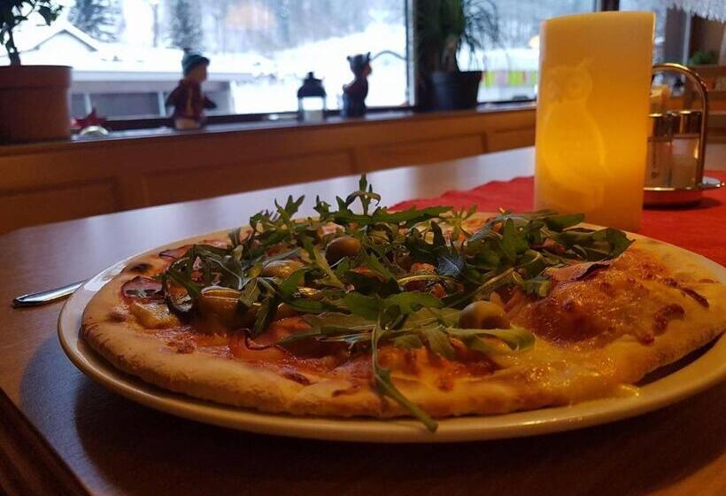 Pensionat Gasthof Paluda   Pizzeria