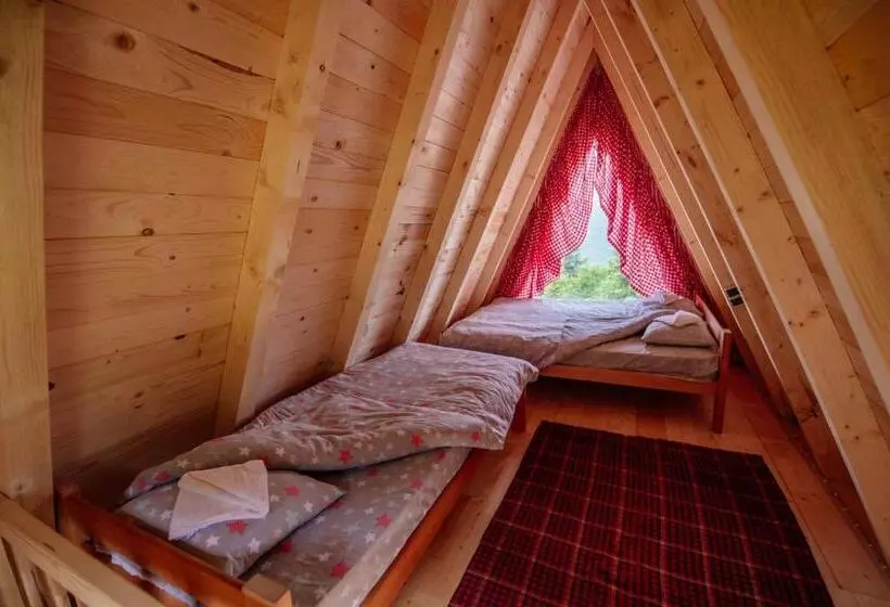 پانسیون Komovi   Kobil Do Guesthouse