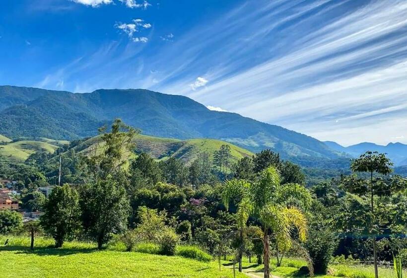 פנסיון Pousada Ilumina