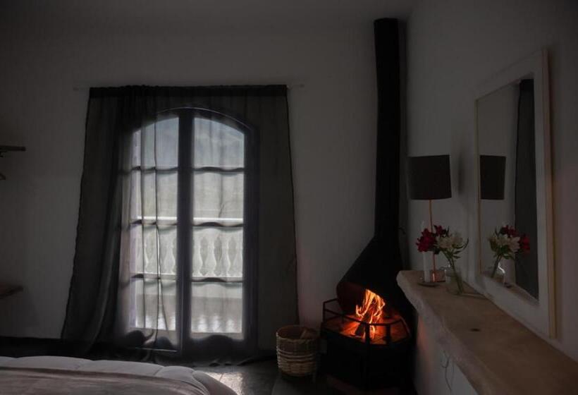 פנסיון Pousada Ilumina