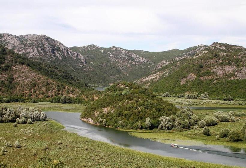 پانسیون Skala Luxury Rooms