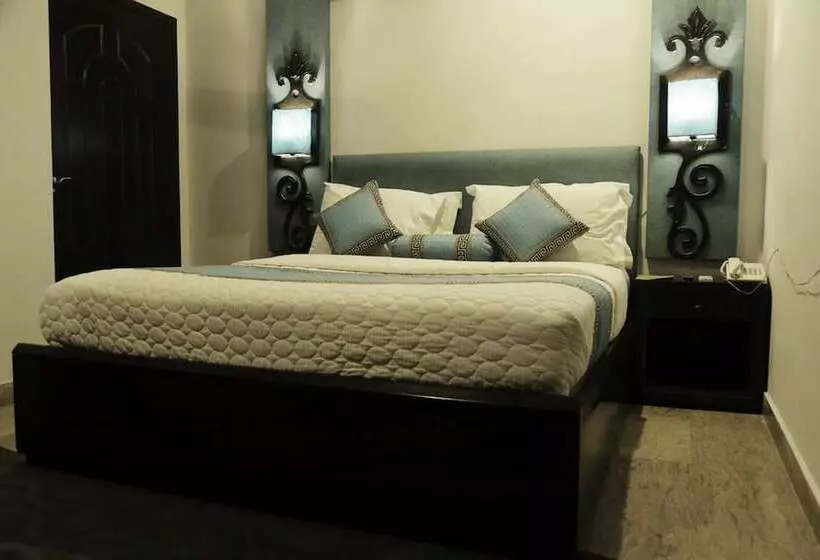 Shelton Hotel Lahore