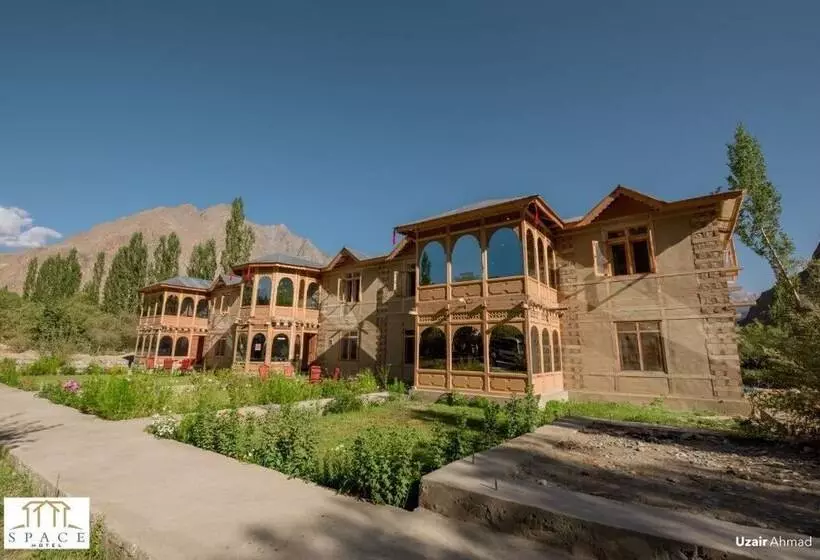 Space Hotel Shigar