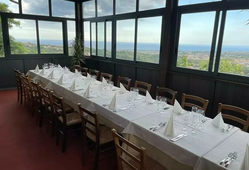 ベッドアンドブレックファースト Il Noceto Dell'etna