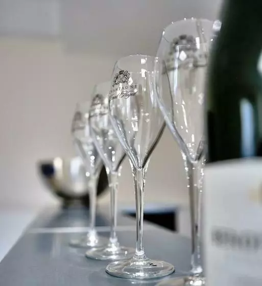 Aamiaismajoitus (B&B) Les Doyennes