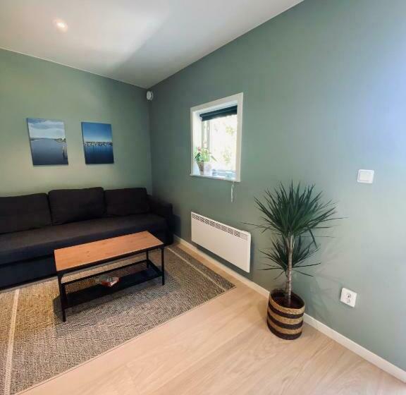 Enkegården Gårdshotell