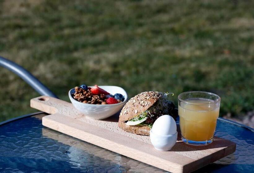 Enkegården Gårdshotell