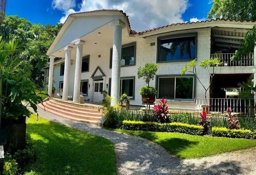 ホテル Casa De La O