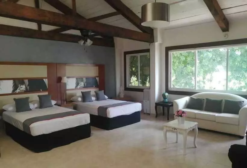 ホテル Casa De La O