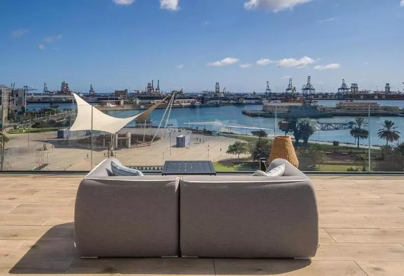 ホテル Livvo Lumm