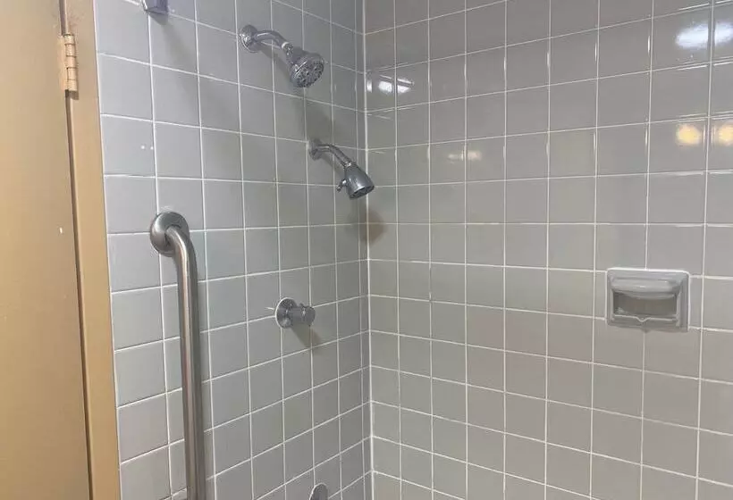 Hotelli Suburban Studios Buffalo Airport