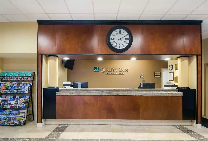 Hotelli Suburban Studios Buffalo Airport