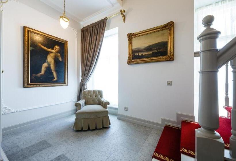 هتل Villa Friedheim