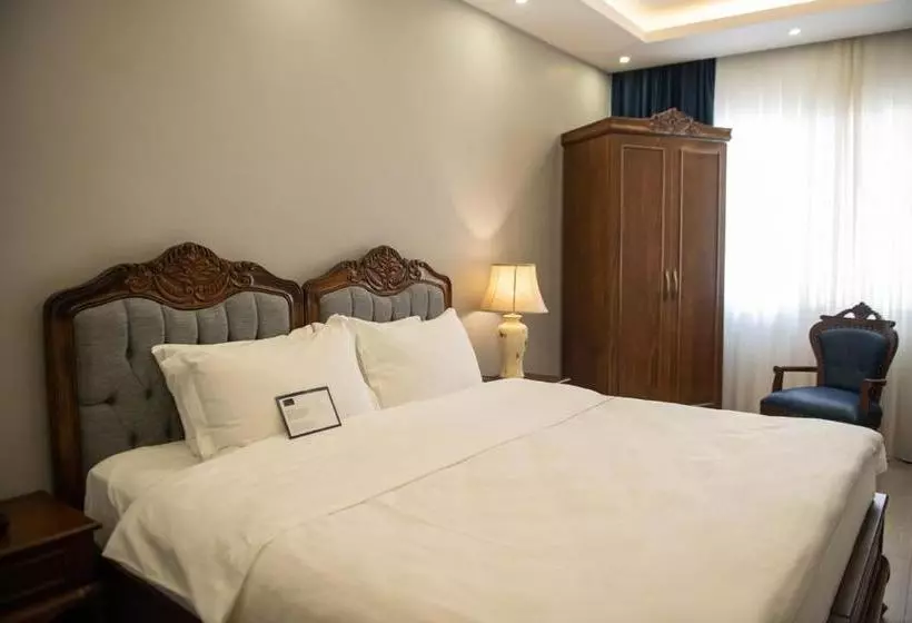 هتل Voyage Elegante