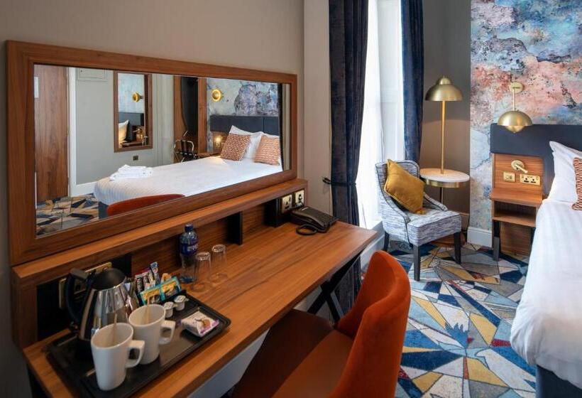 Keavan S Port Hotel , Dublin