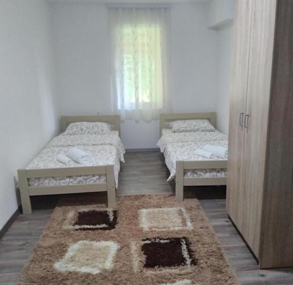 پانسیون Guest House Erdan