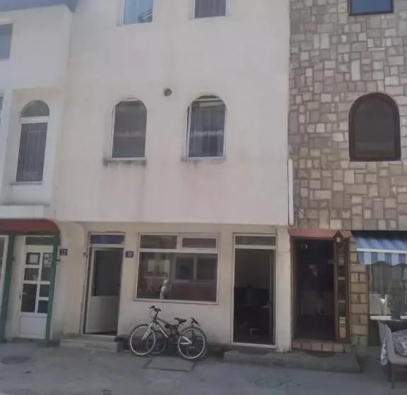 پانسیون Guest House Erdan
