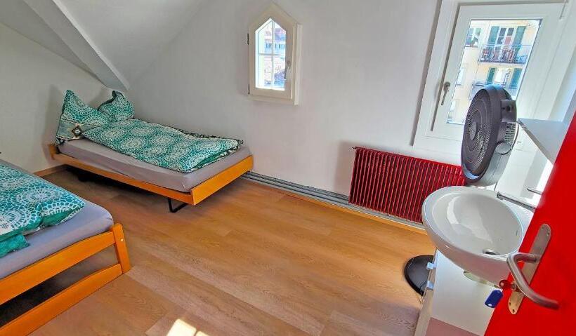 Общежитие Sonne Holiday Rooms