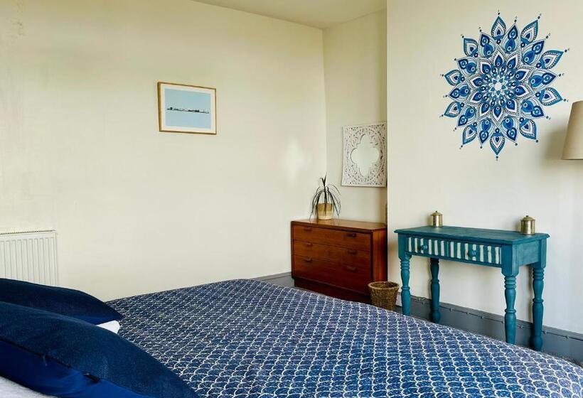 مبيت وإفطار Cloudzen