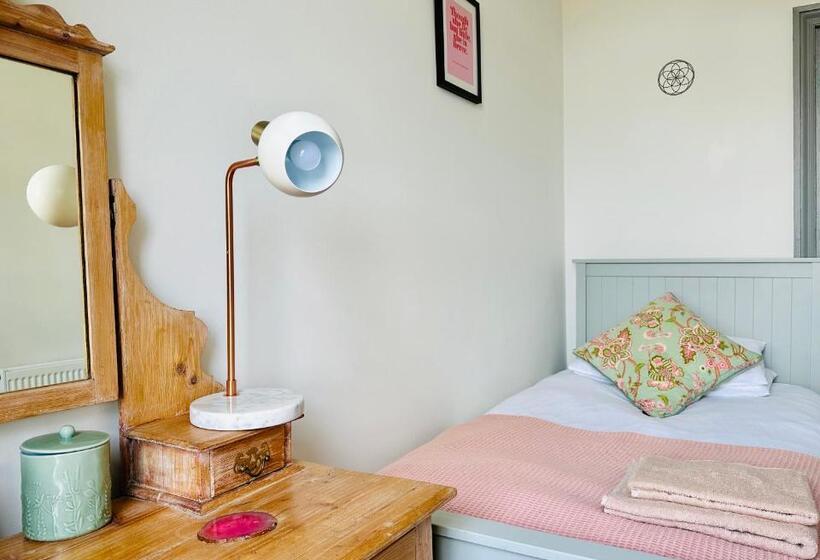 مبيت وإفطار Cloudzen