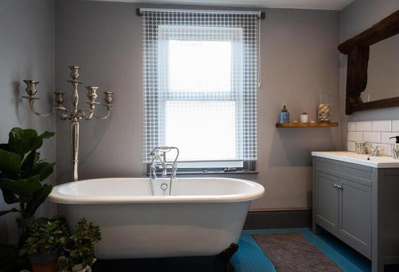 مبيت وإفطار Cloudzen