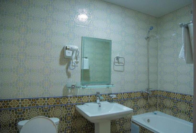 בית מלון כפרי Al Imran Boutique