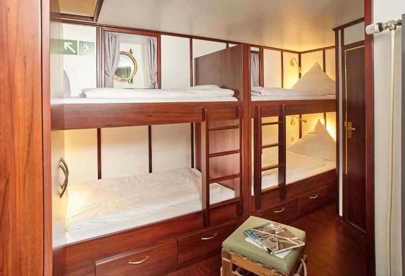 Hotel Alexander Von Humboldt   Das Schiff