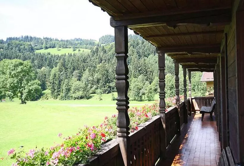 ホテル Bauernhof Ertlhof