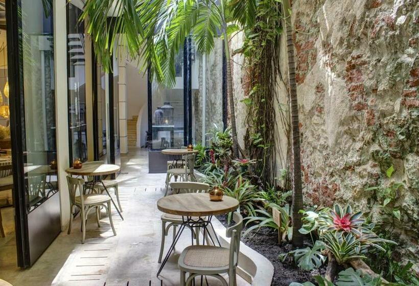 ホテル Blue Diamond Club At Movich Cartagena