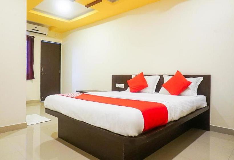 ホテル Collection O Panchwati