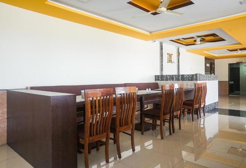 ホテル Collection O Panchwati