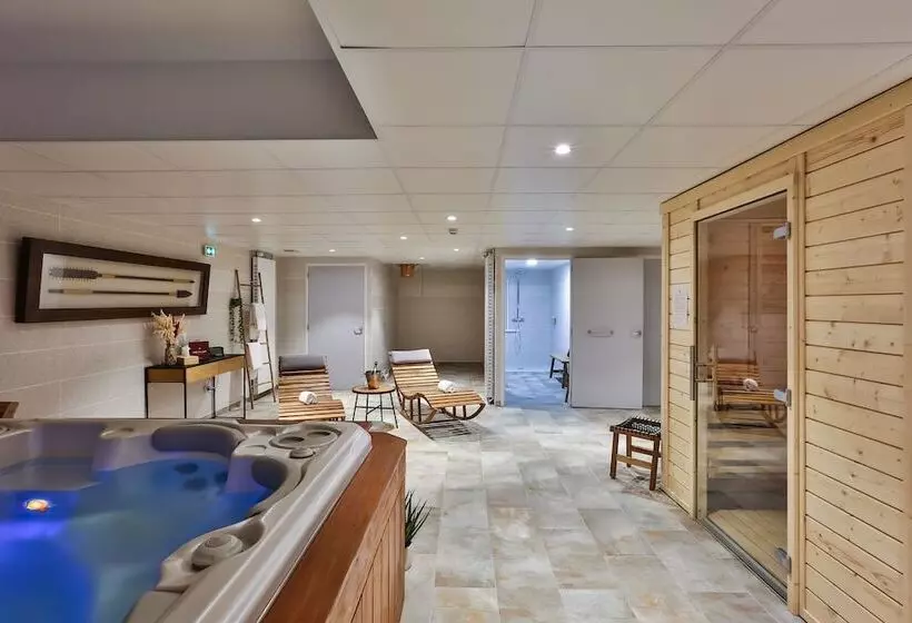 ホテル Hôtel & Spa Face à La Mer