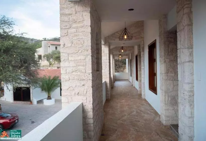 ホテル Mirador Johya